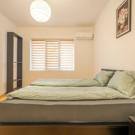 公寓 Simple & Spacious 2 Bdr In Prime Location
