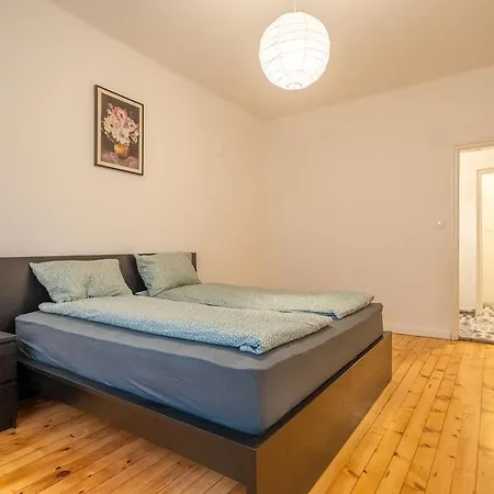 公寓 Simple & Spacious 2 Bdr In Prime Location 索菲亞