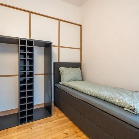 公寓 Simple & Spacious 2 Bdr In Prime Location *